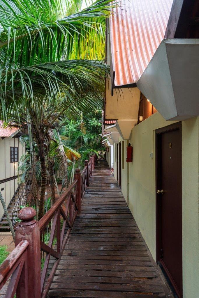Mango Hill Puducherry Exterior foto
